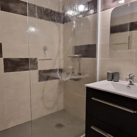 A Avec Vue Sur Et Parking - Fr-1-309-6 Apartamento *